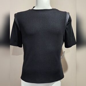 NWT Express Ribbed Faux Leather Panel Crew Neck Tee Size XL
